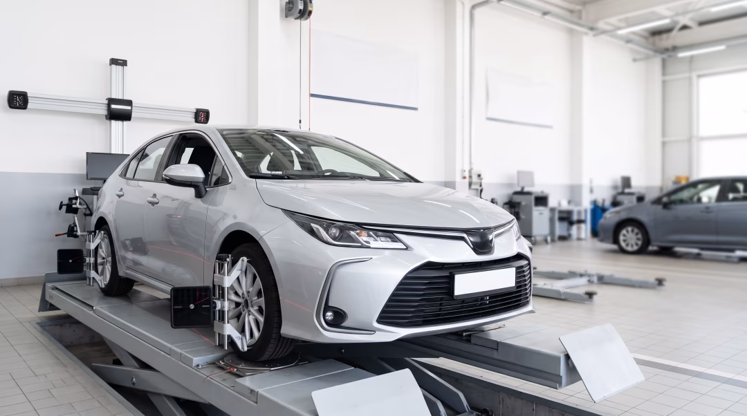 signs-your-car-needs-a-wheel-alignment